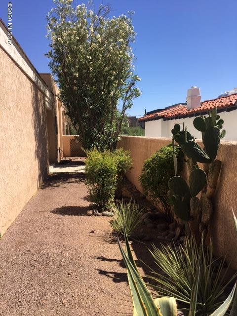 Himmel Twn - Residential Lease