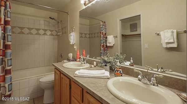 Fairway Terrace Condos. (Units 1-30) - Residential