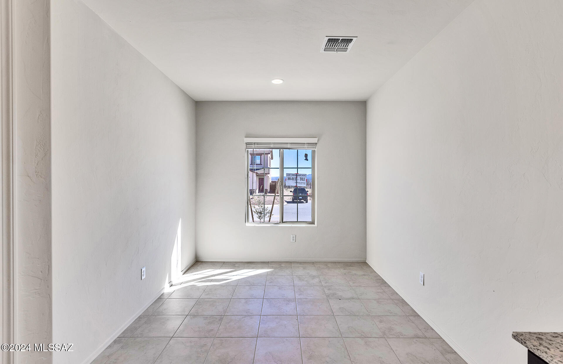 Entrada La Coraza - Residential