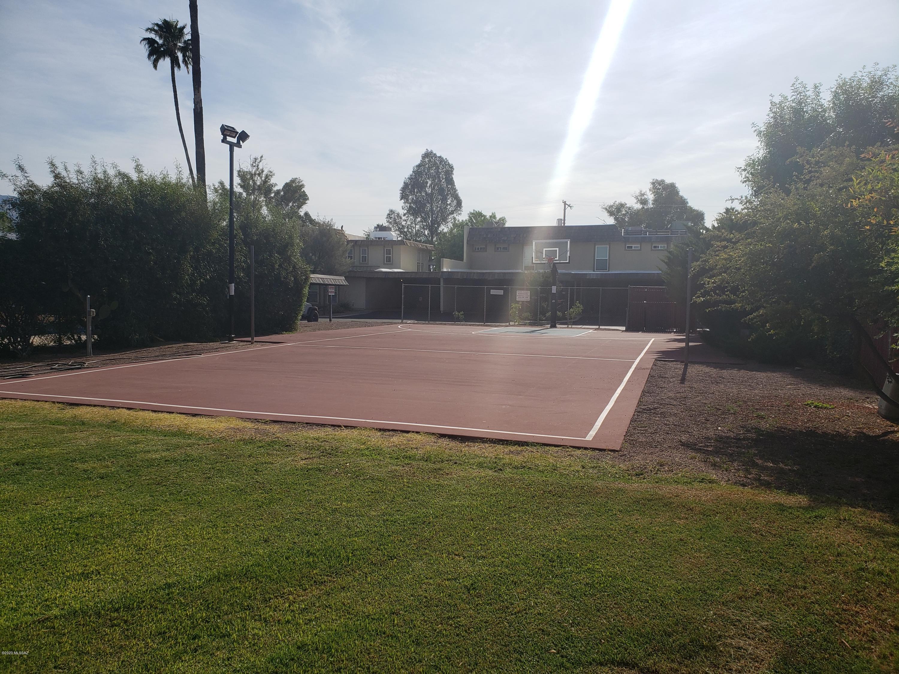 Valle Cereza (1-59) - Residential Lease