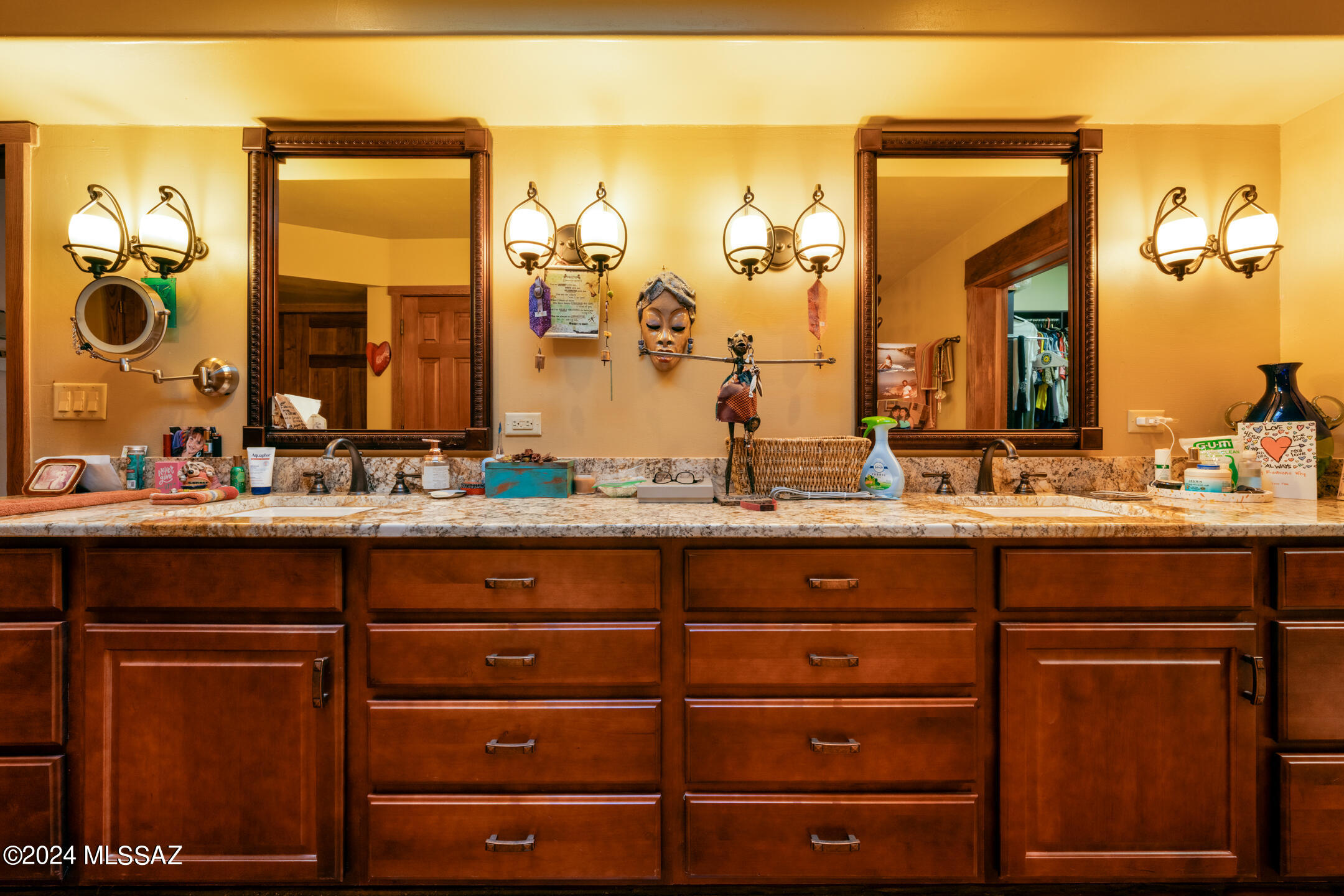 Tanque Verde Vista (1-26) - Residential