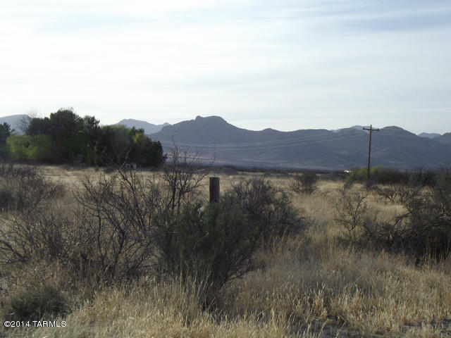 10.46 ACRES OFF HAMILTON RD-CLOSE TO TOWN