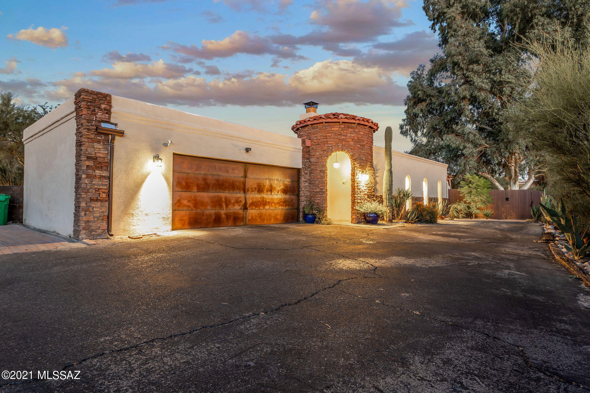 Santa Catalina Estates NO. 4 (1-180) - Residential