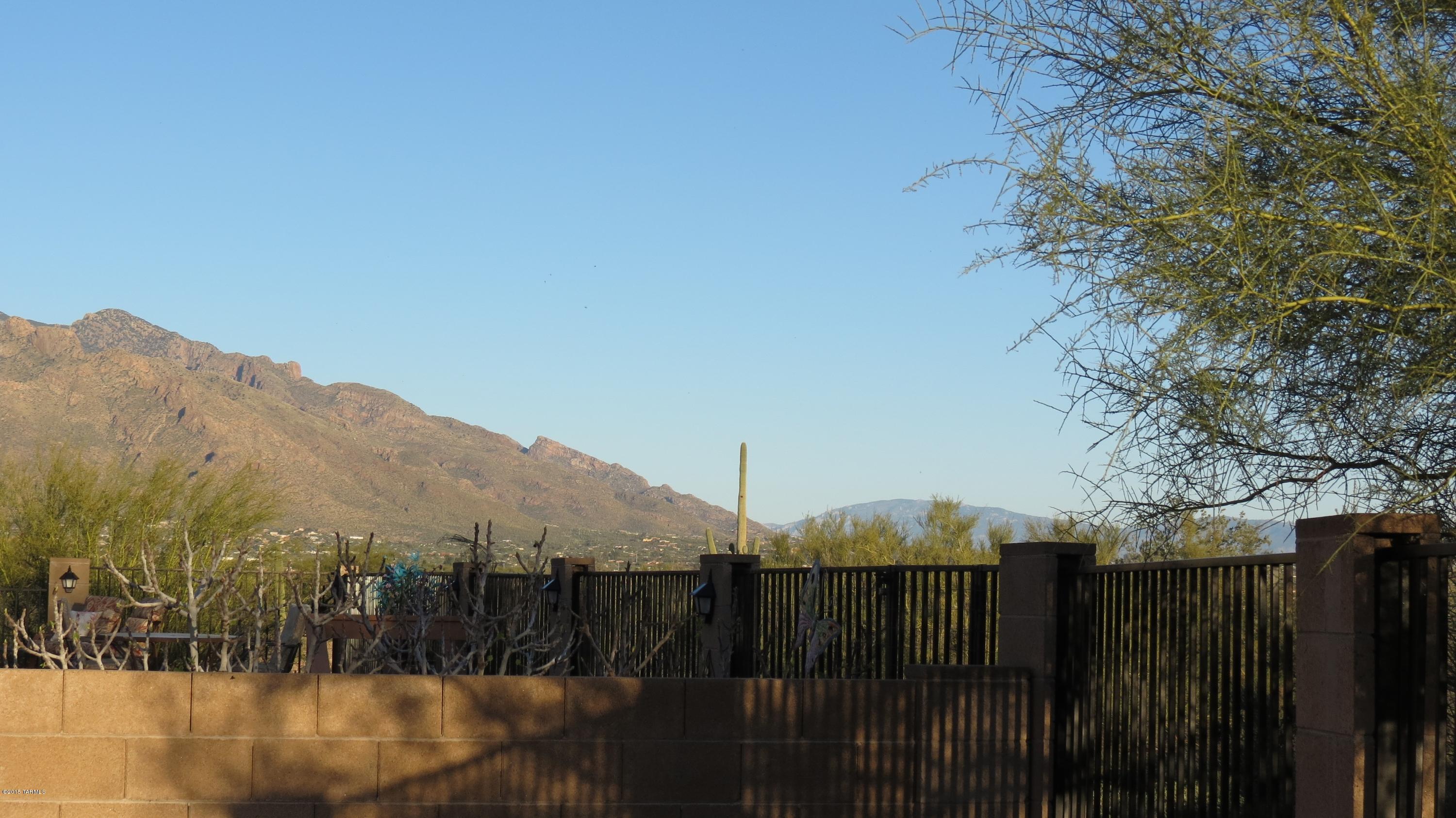 Bluffs (The) 2 - Residential Lease