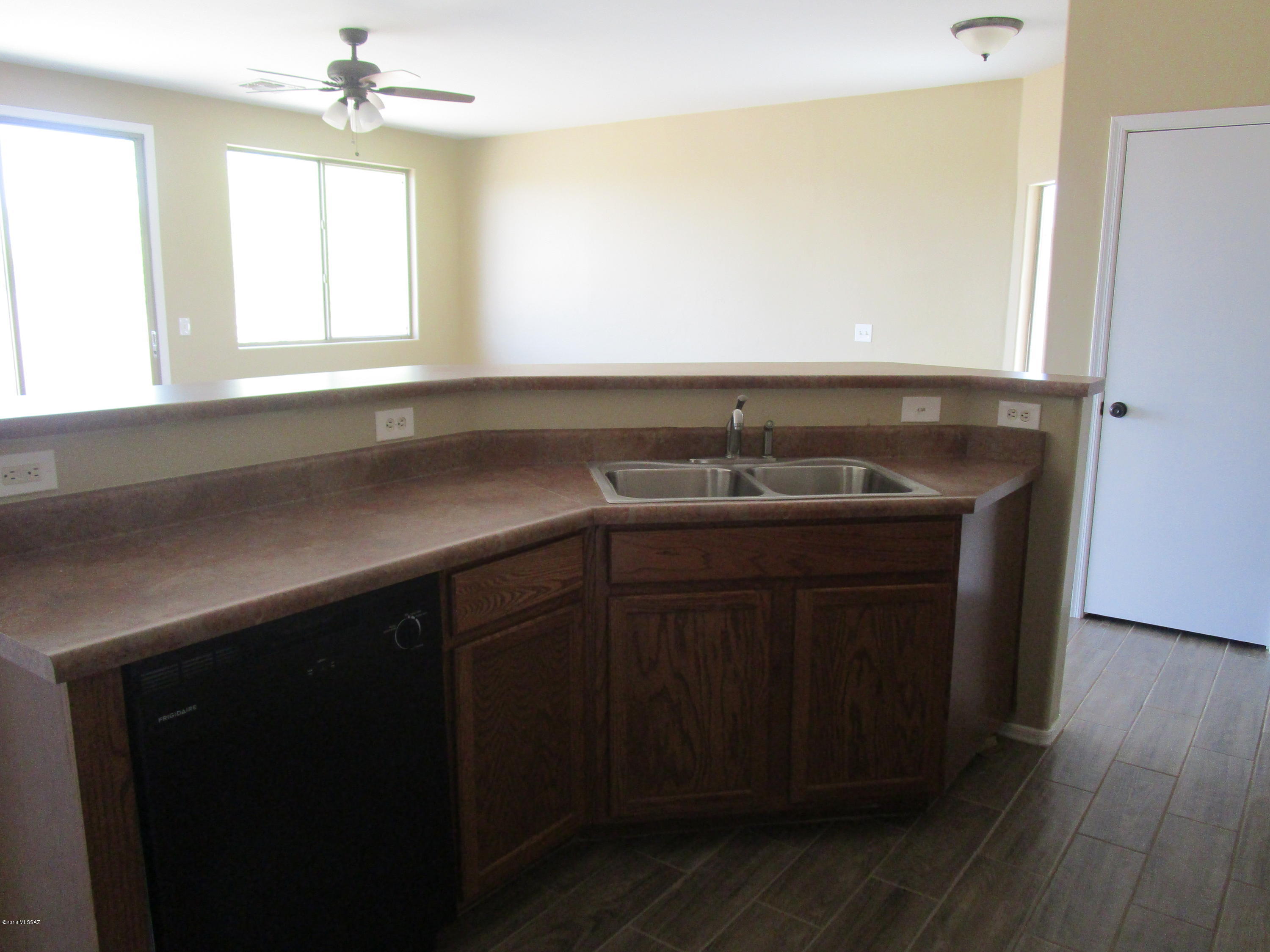 Tucson Mountain Ranch - Residential