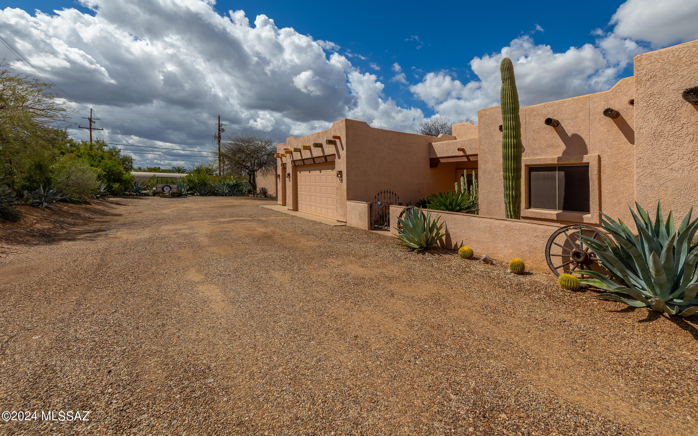 Halcyon Acres - Residential