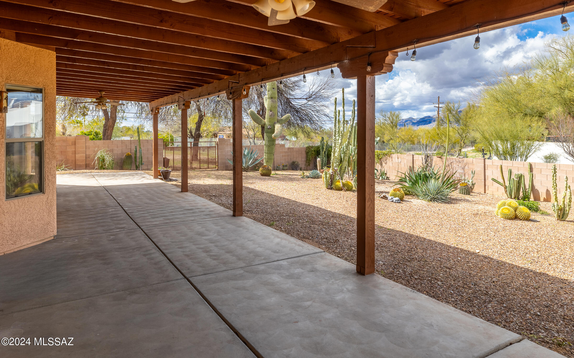 Halcyon Acres - Residential