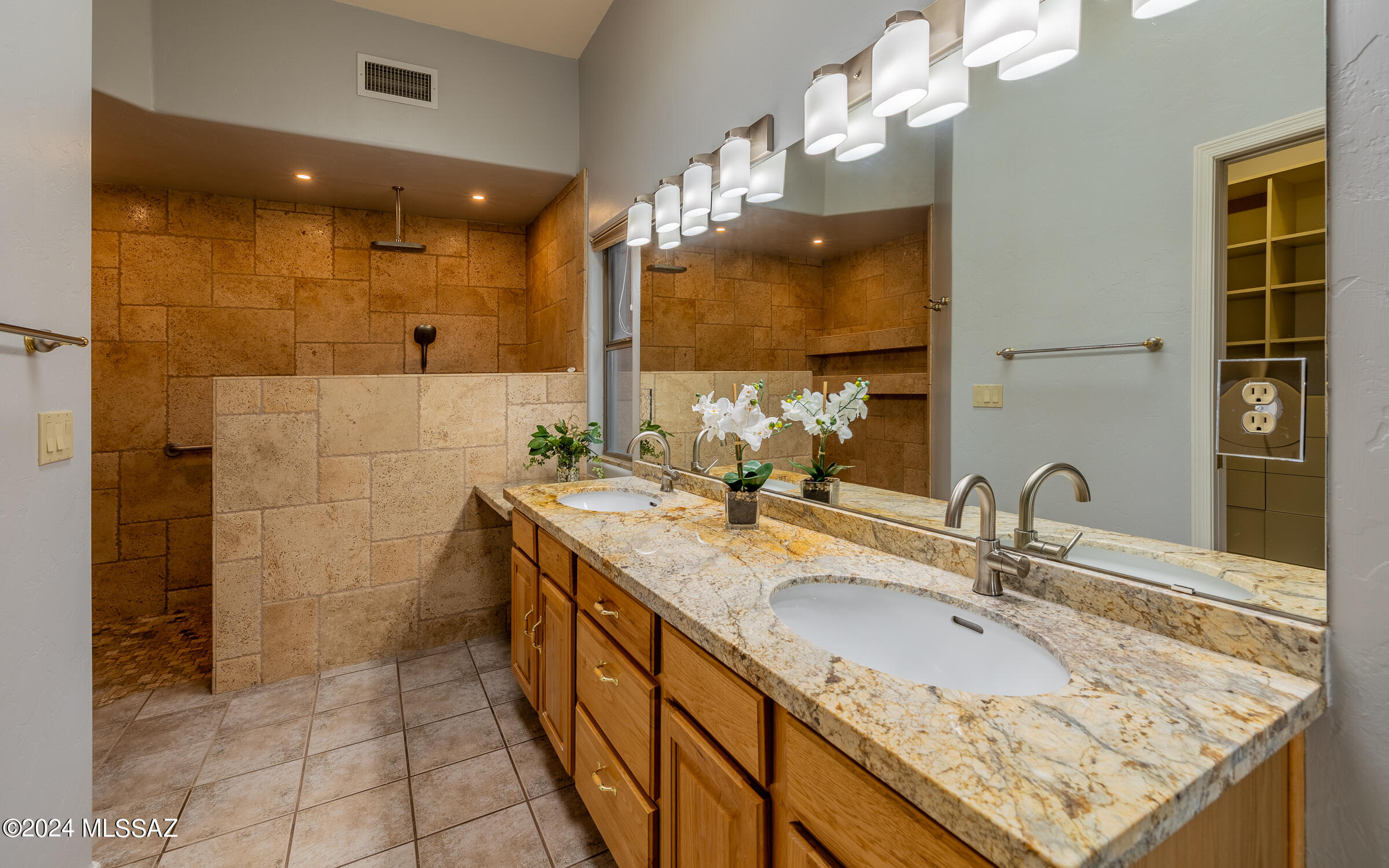 Halcyon Acres - Residential