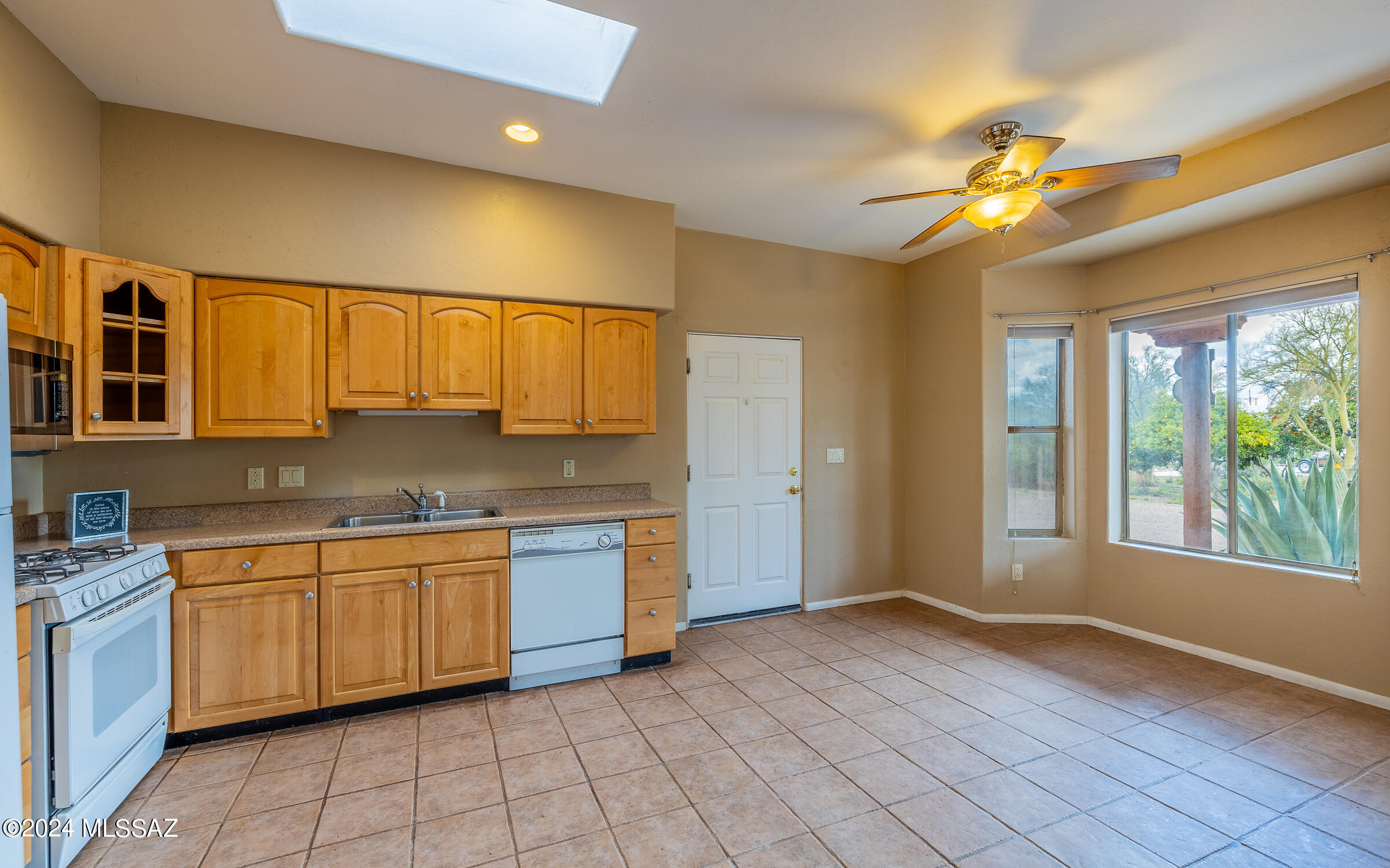 Halcyon Acres - Residential