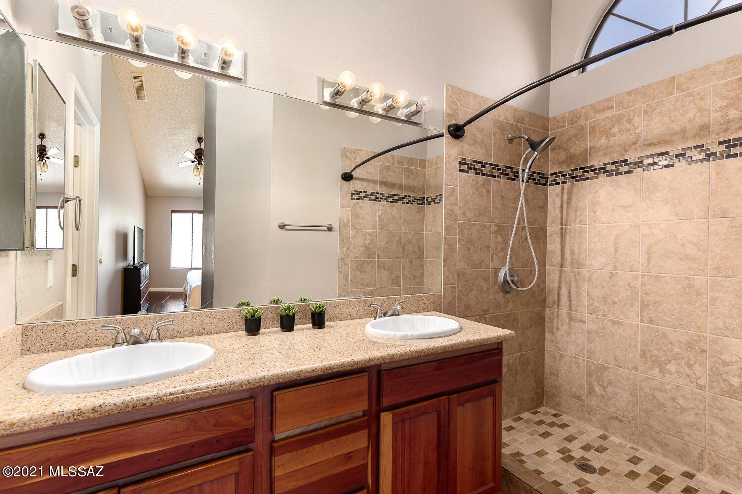 Linda Vista Estates(1-563) - Residential