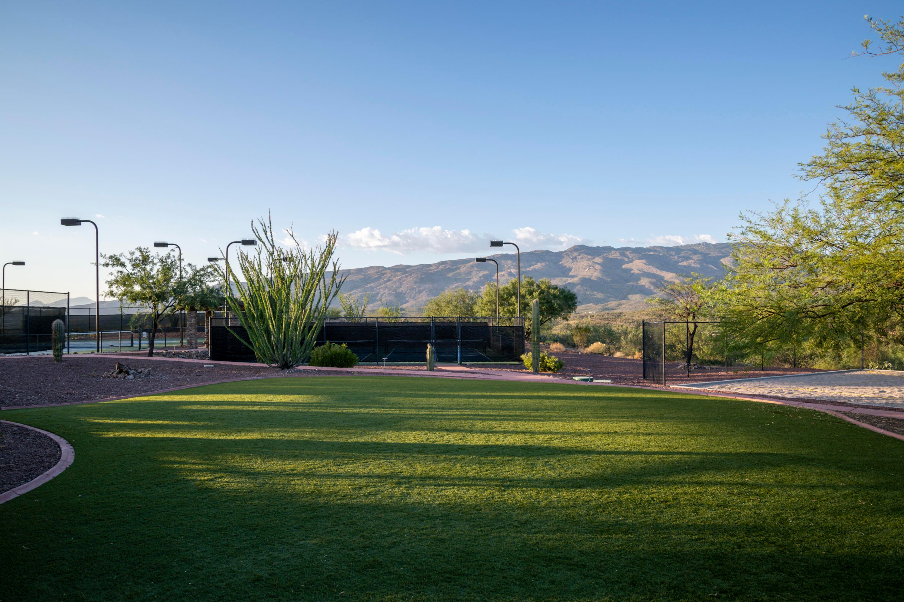 Coyote Creek (1-395) - Land