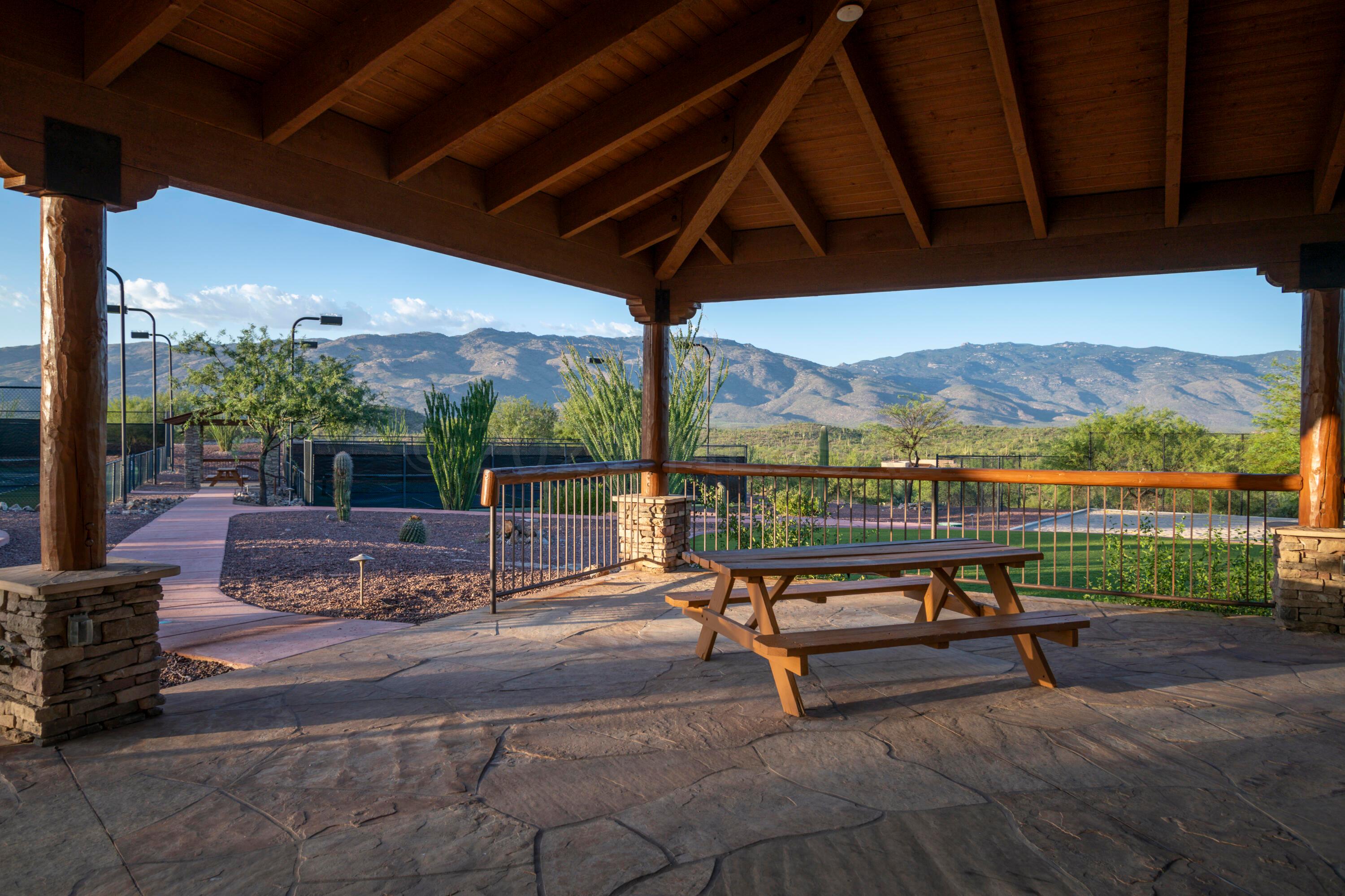 Coyote Creek (1-395) - Land