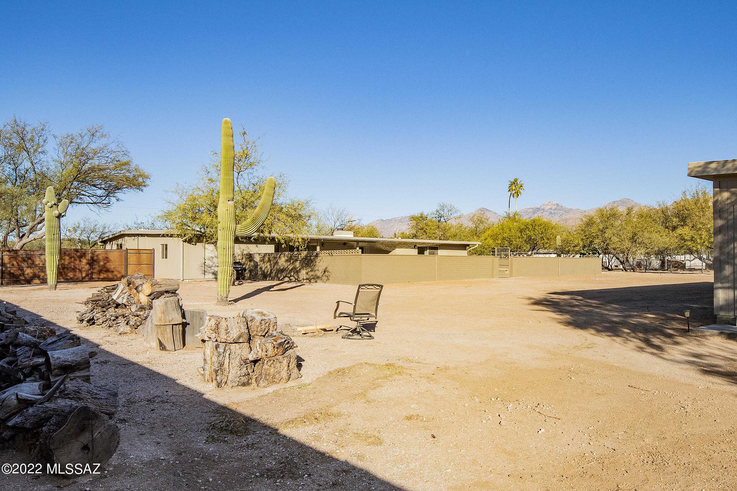 Bel Air Ranch Est - Residential