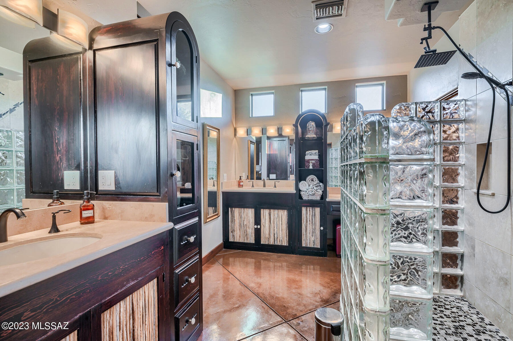 Sabino Sands (1-9) - Residential