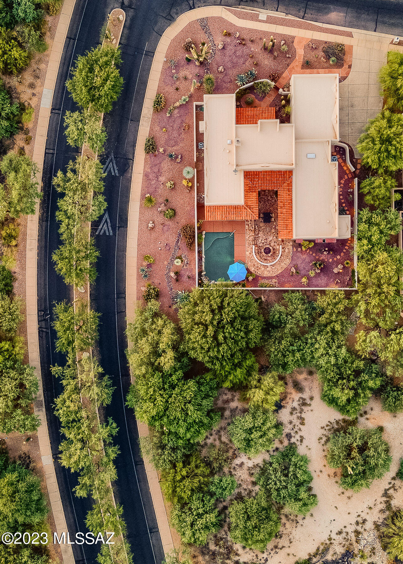 Sabino Sands (1-9) - Residential