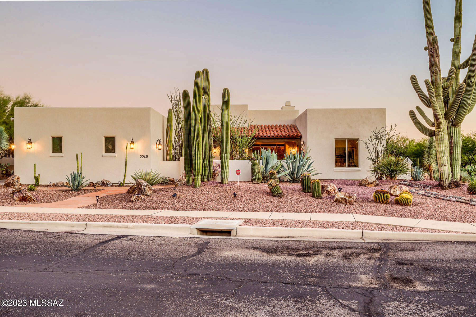 Sabino Sands (1-9) - Residential