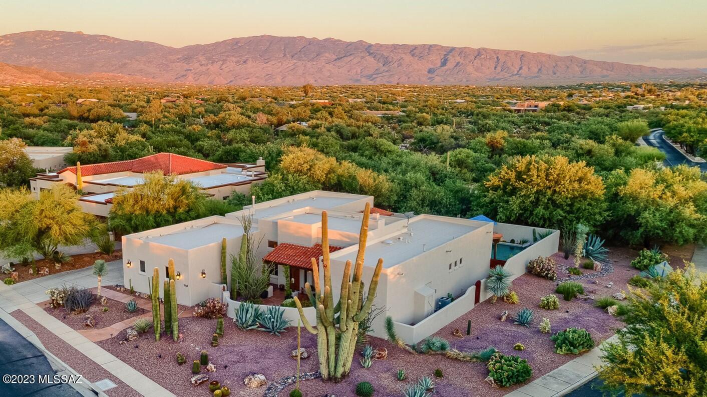 Sabino Sands (1-9) - Residential