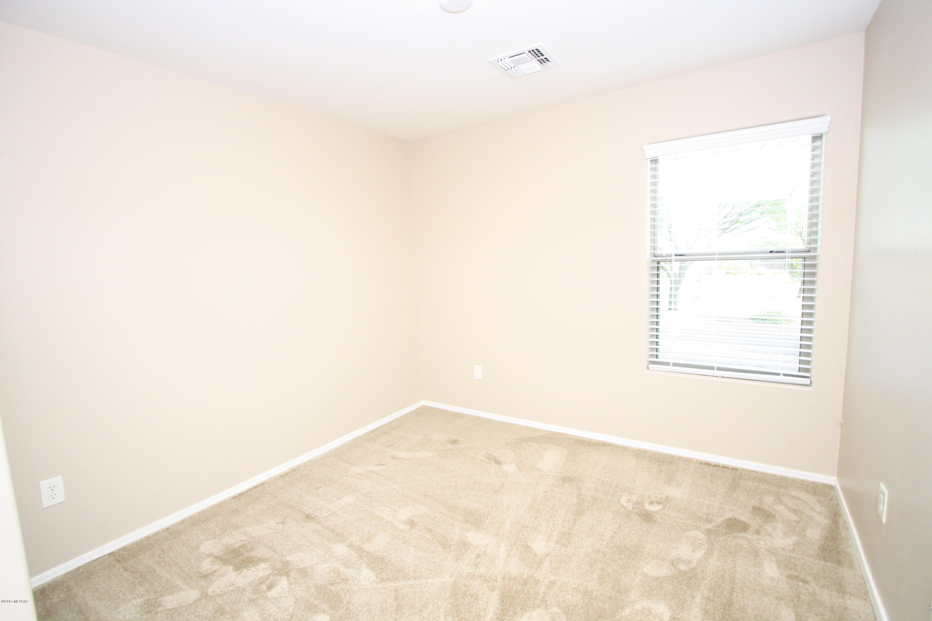 Continental Reserve Blk. 16B (1-86) - Residential Lease
