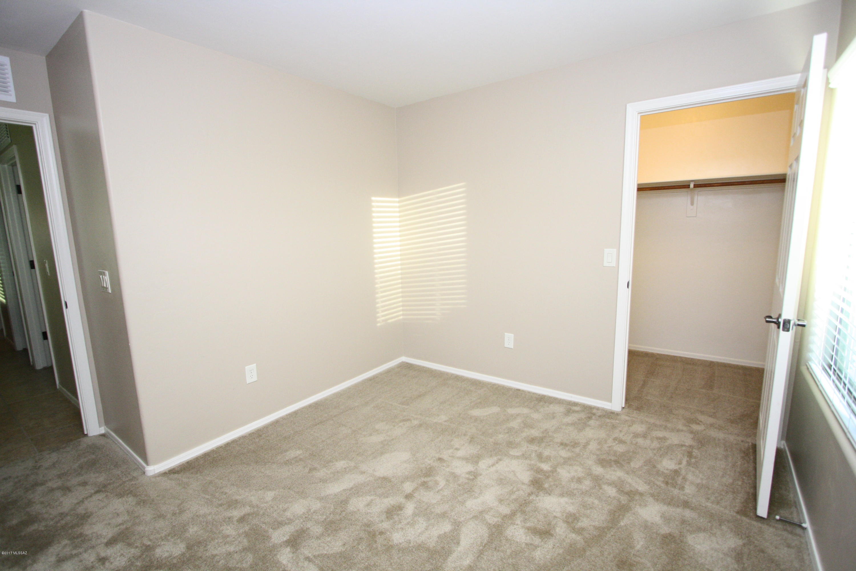 Continental Reserve Blk. 16B (1-86) - Residential Lease