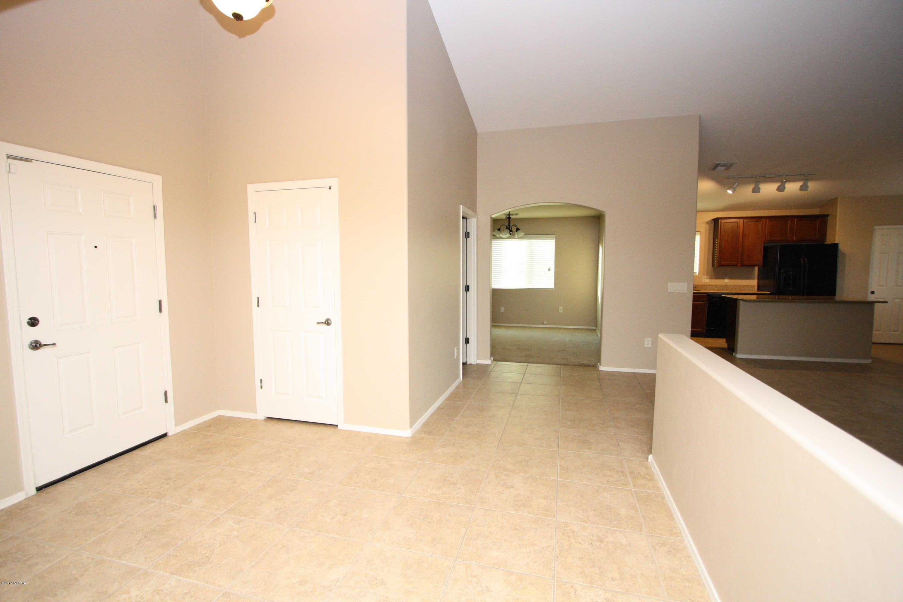 Continental Reserve Blk. 16B (1-86) - Residential Lease