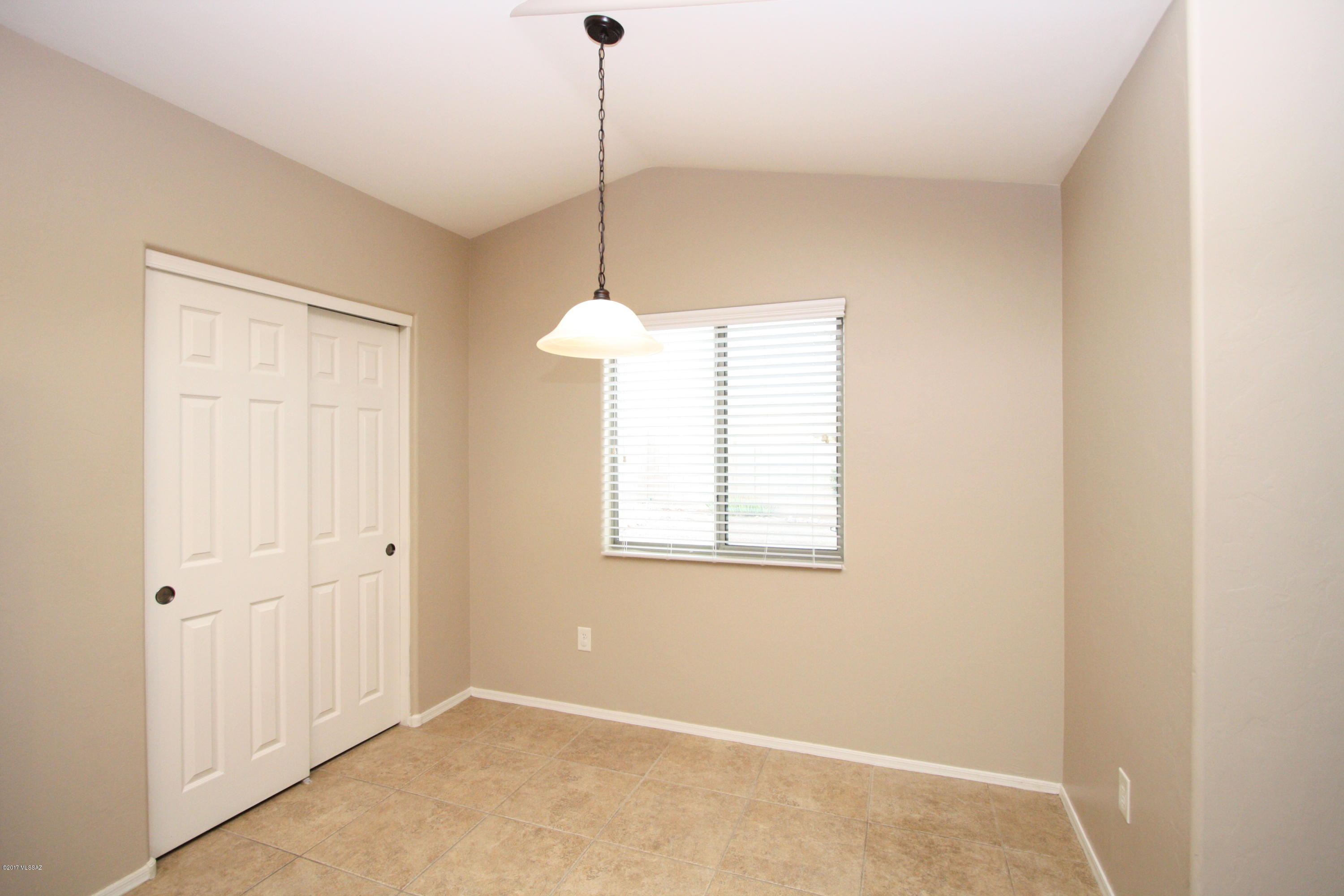 Continental Reserve Blk. 16B (1-86) - Residential Lease