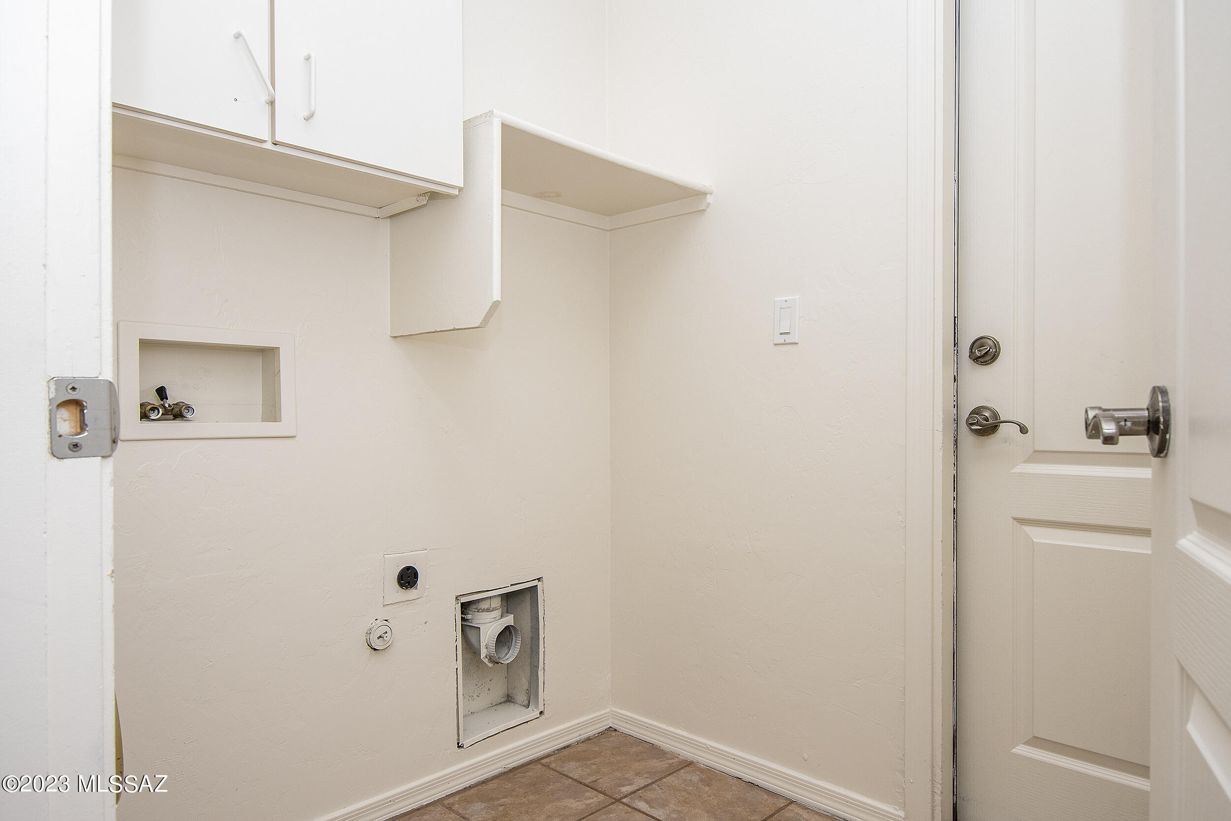 Colina De Oro (1-138) - Residential