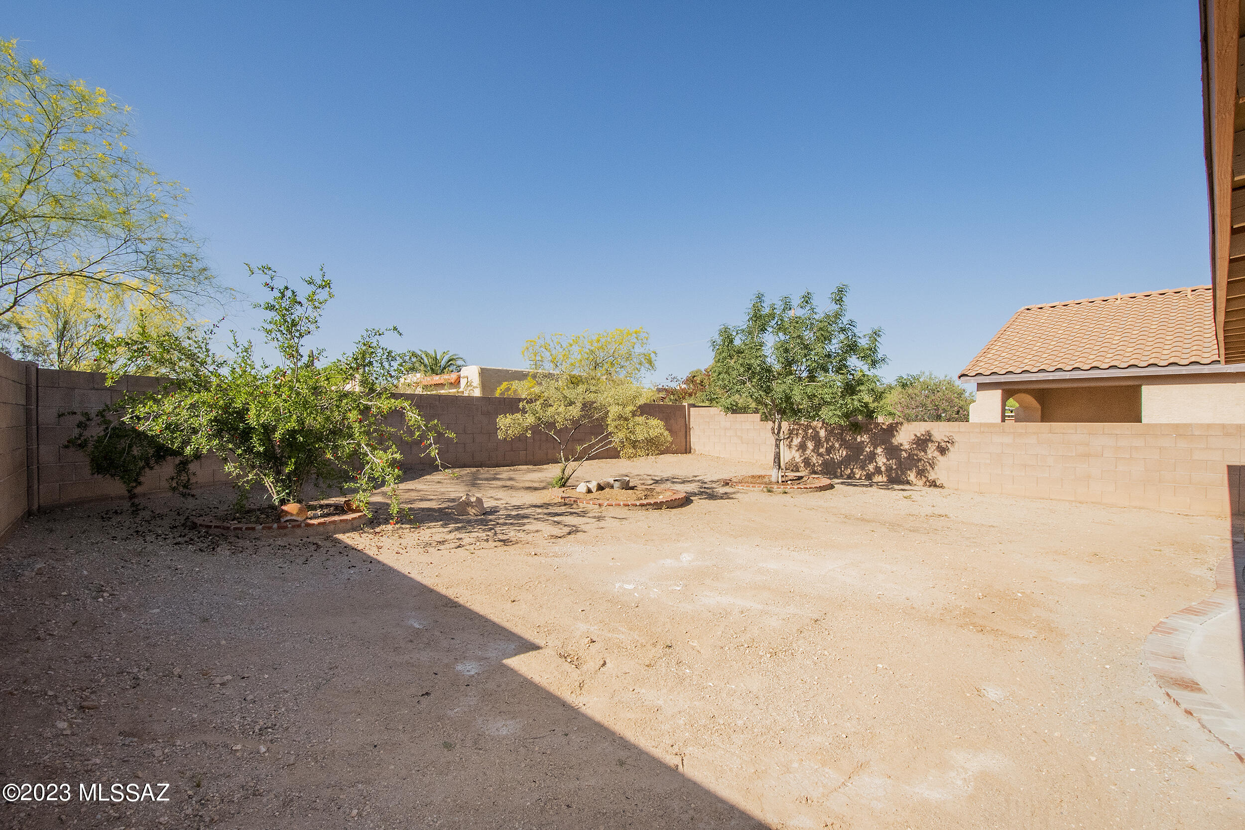 Colina De Oro (1-138) - Residential