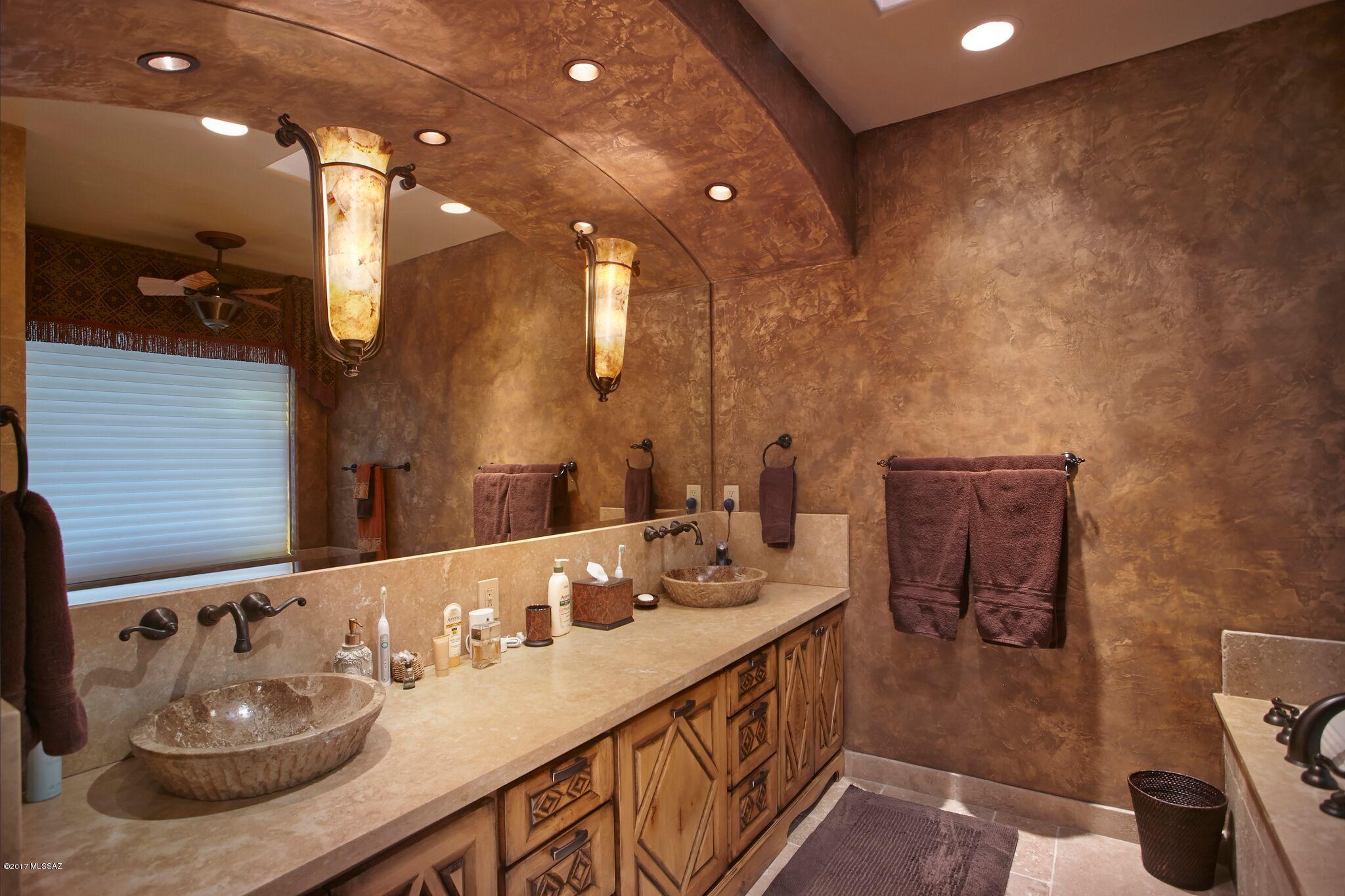 Catalina Foothills Estates NO. 10 (179-193) - Residential