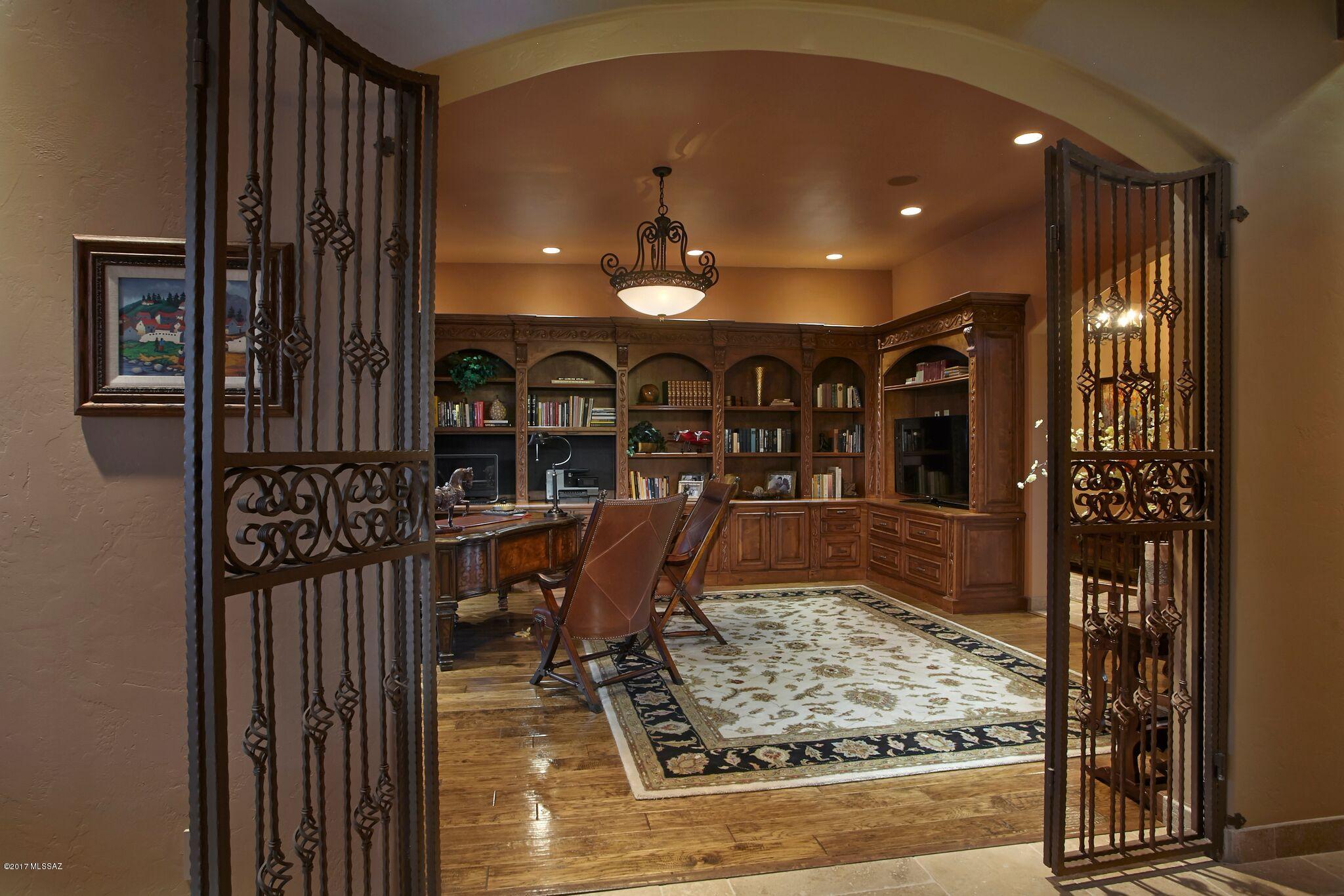 Catalina Foothills Estates NO. 10 (179-193) - Residential