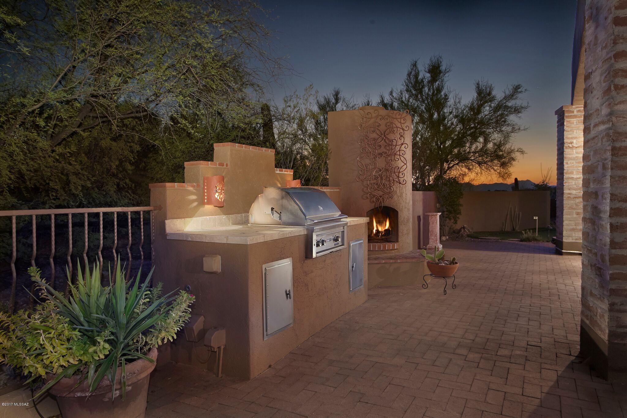Catalina Foothills Estates NO. 10 (179-193) - Residential