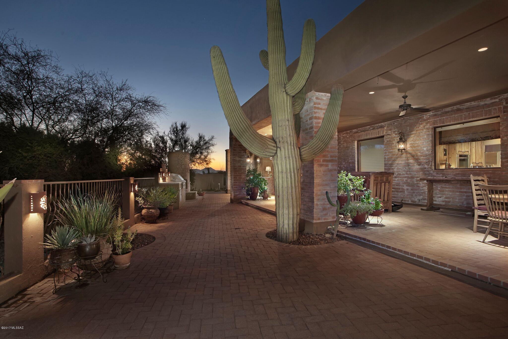 Catalina Foothills Estates NO. 10 (179-193) - Residential
