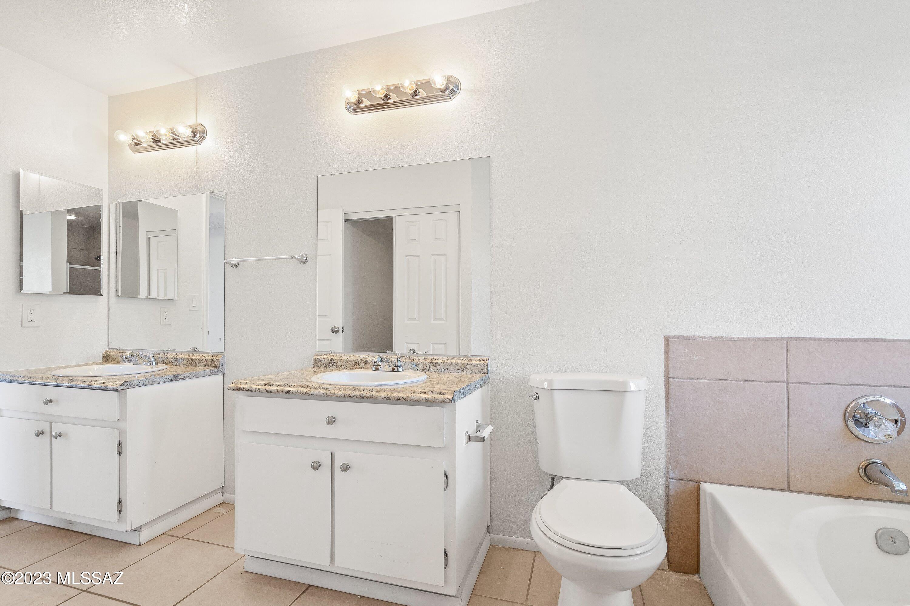 Presidio Hills (1-182) - Residential Lease