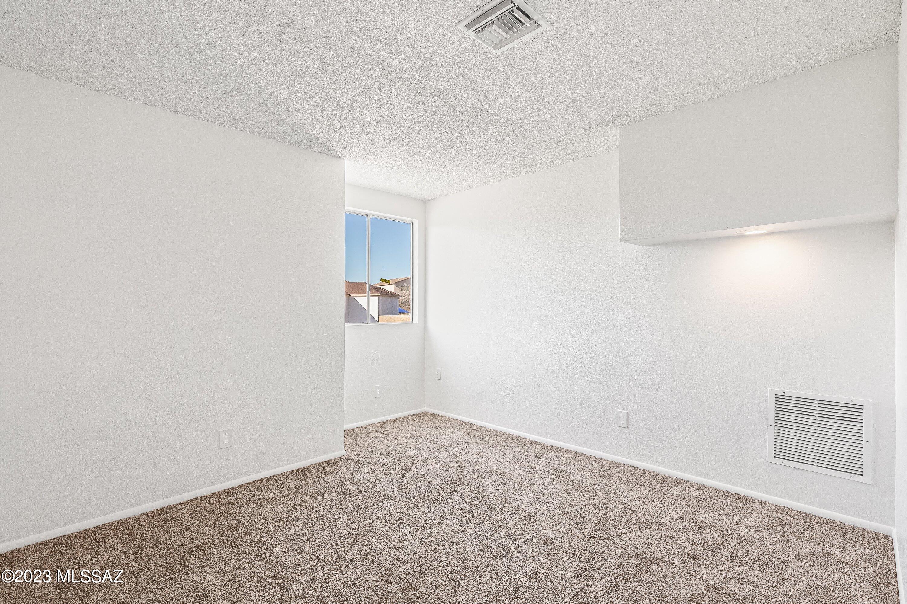 Presidio Hills (1-182) - Residential Lease