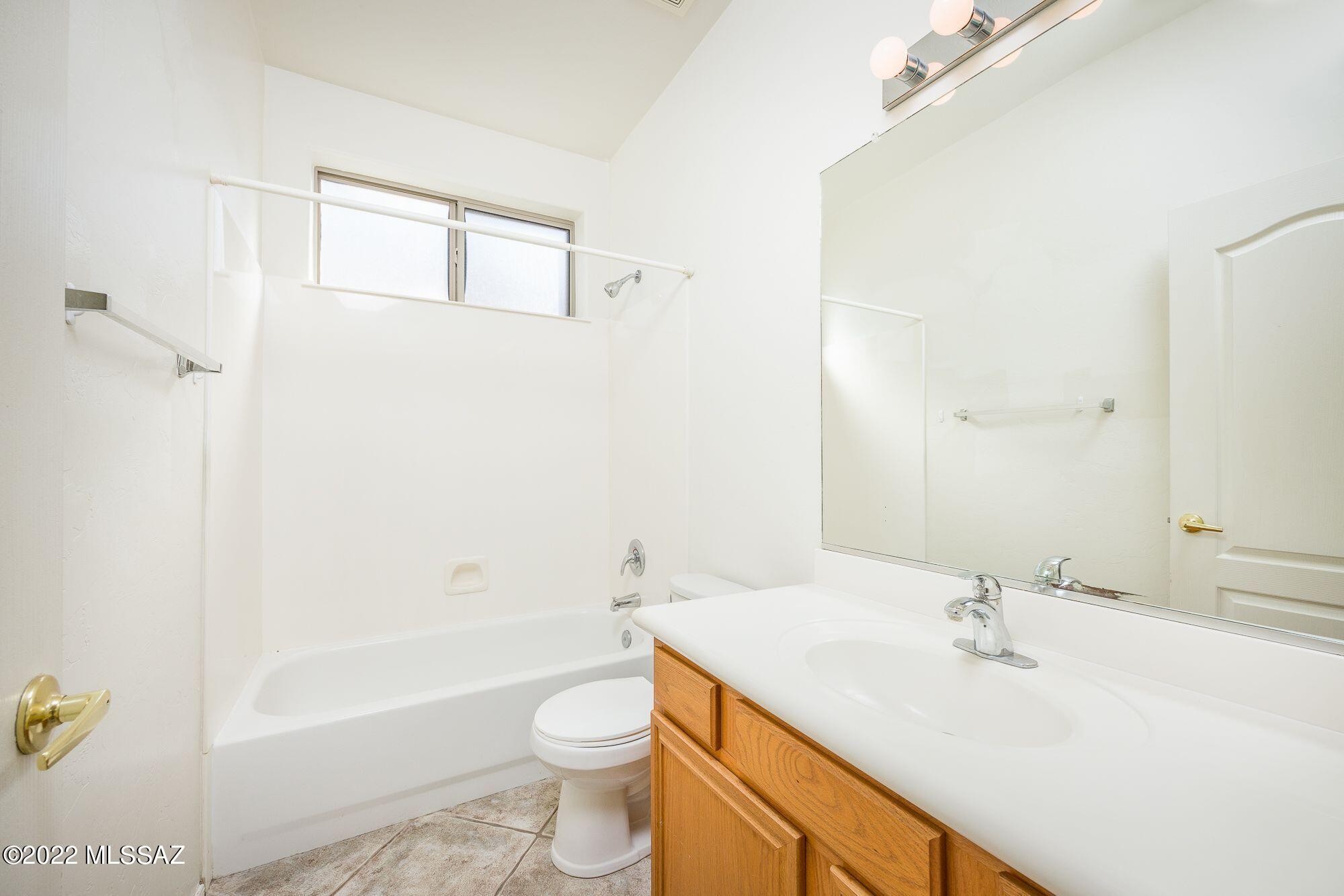 Sierra Crest (1-146) - Residential Lease