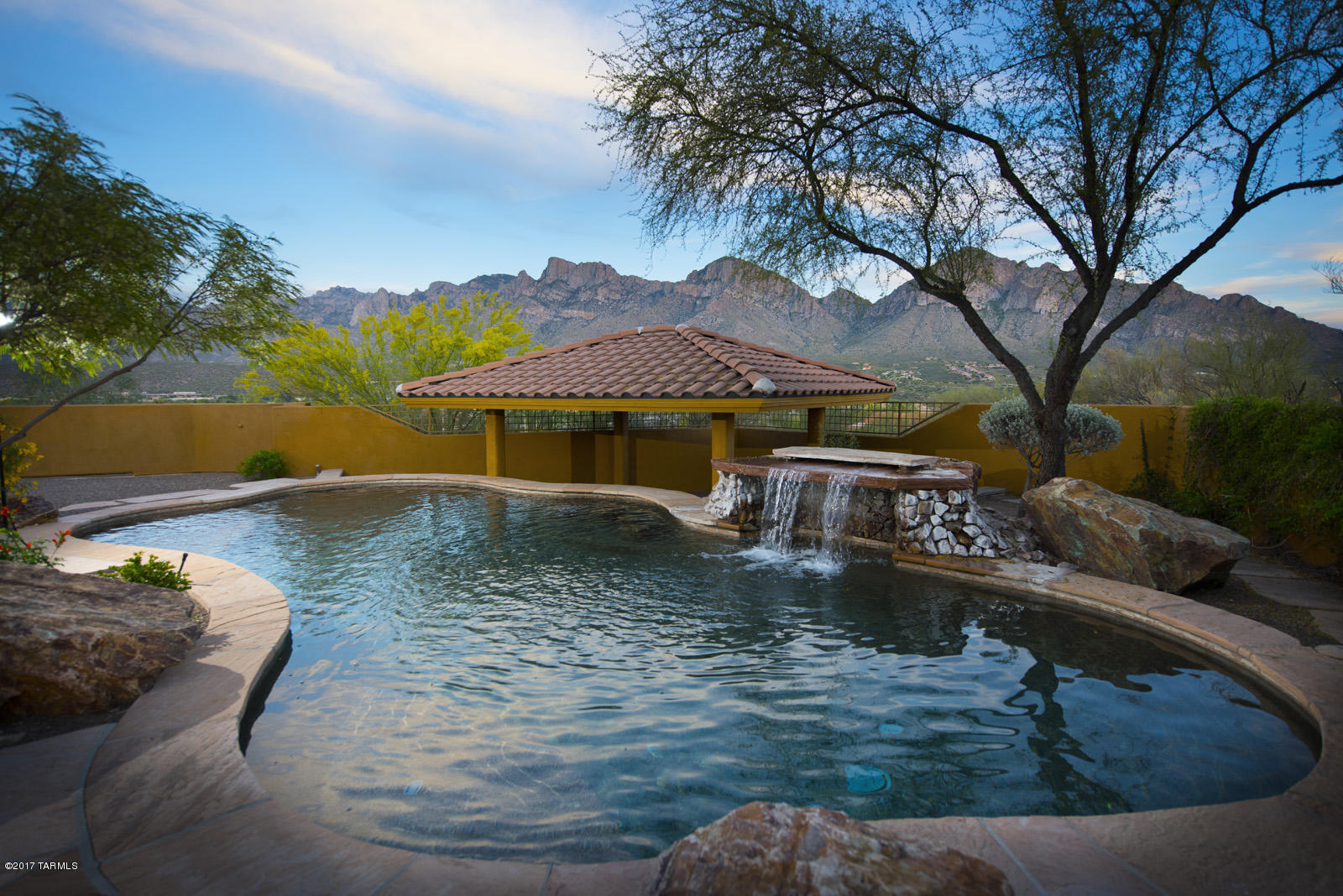 Canada Del Oro Estates - Residential