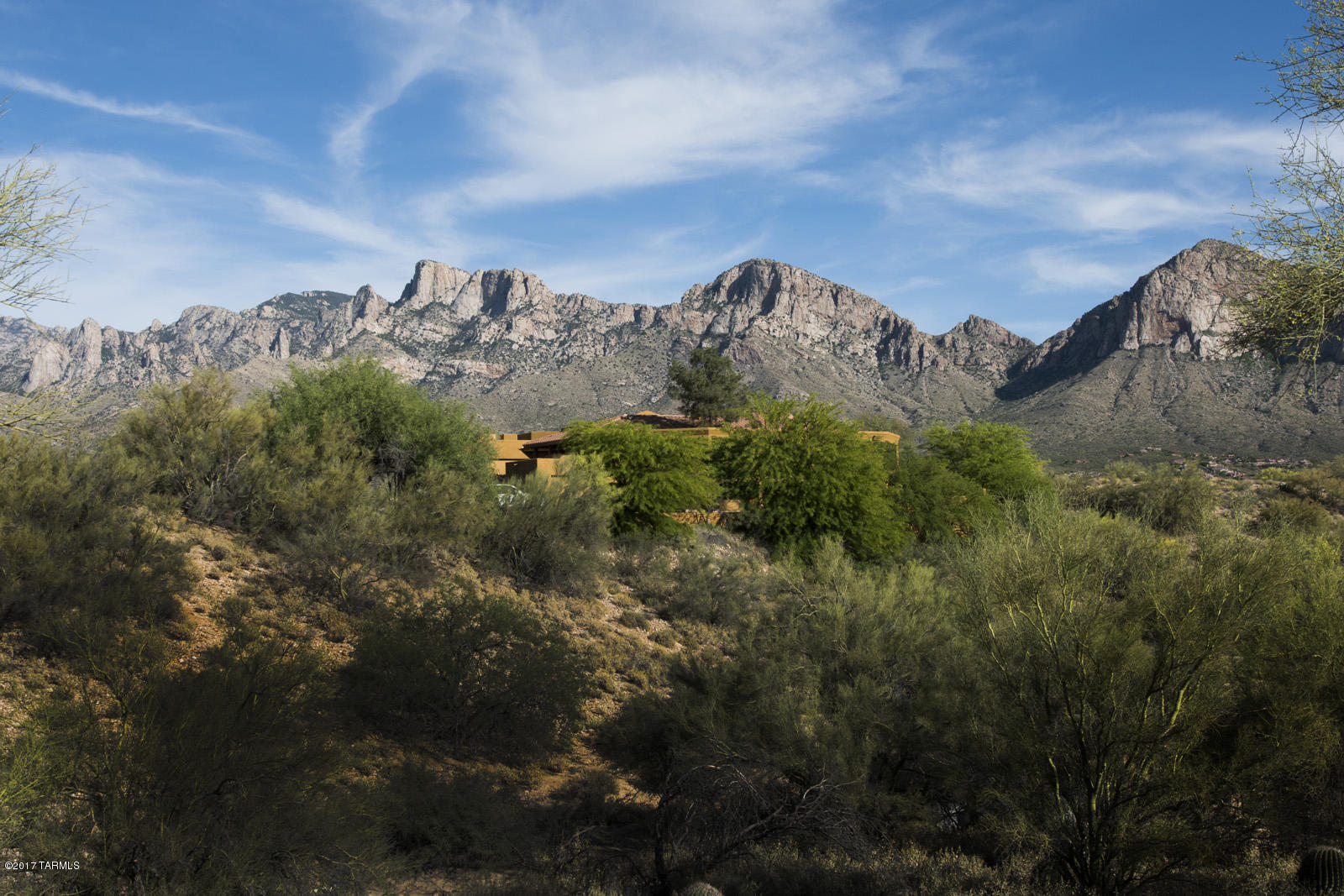 Canada Del Oro Estates - Residential