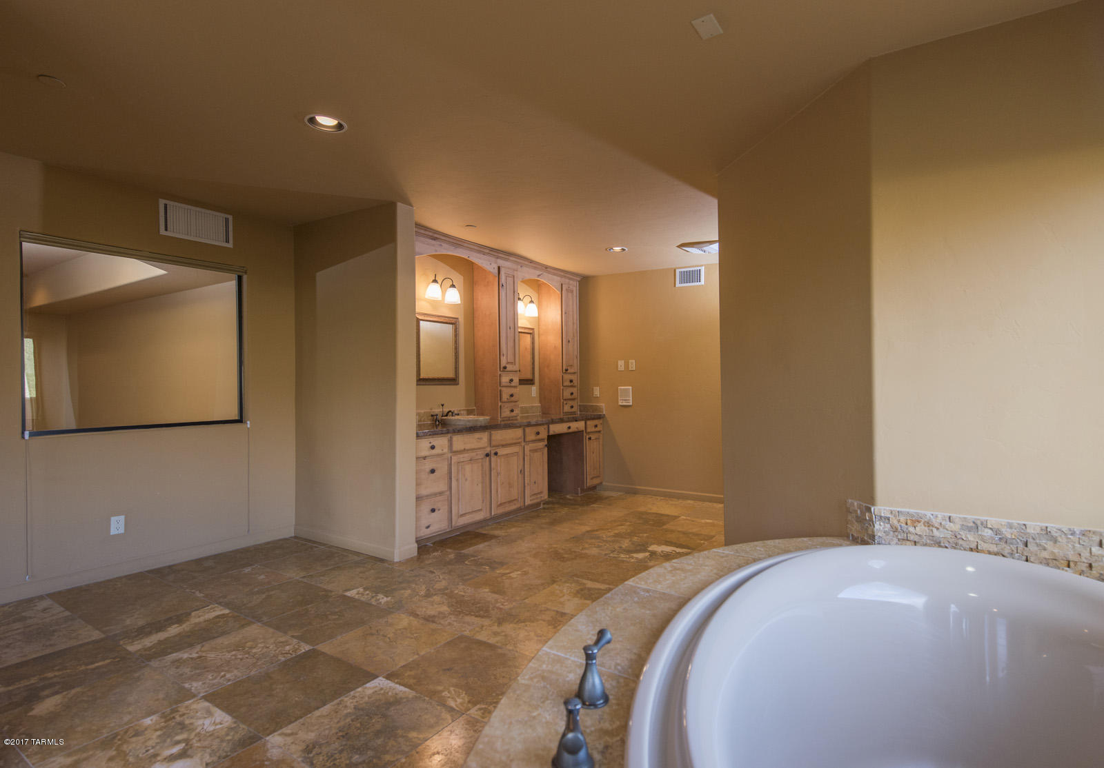 Canada Del Oro Estates - Residential