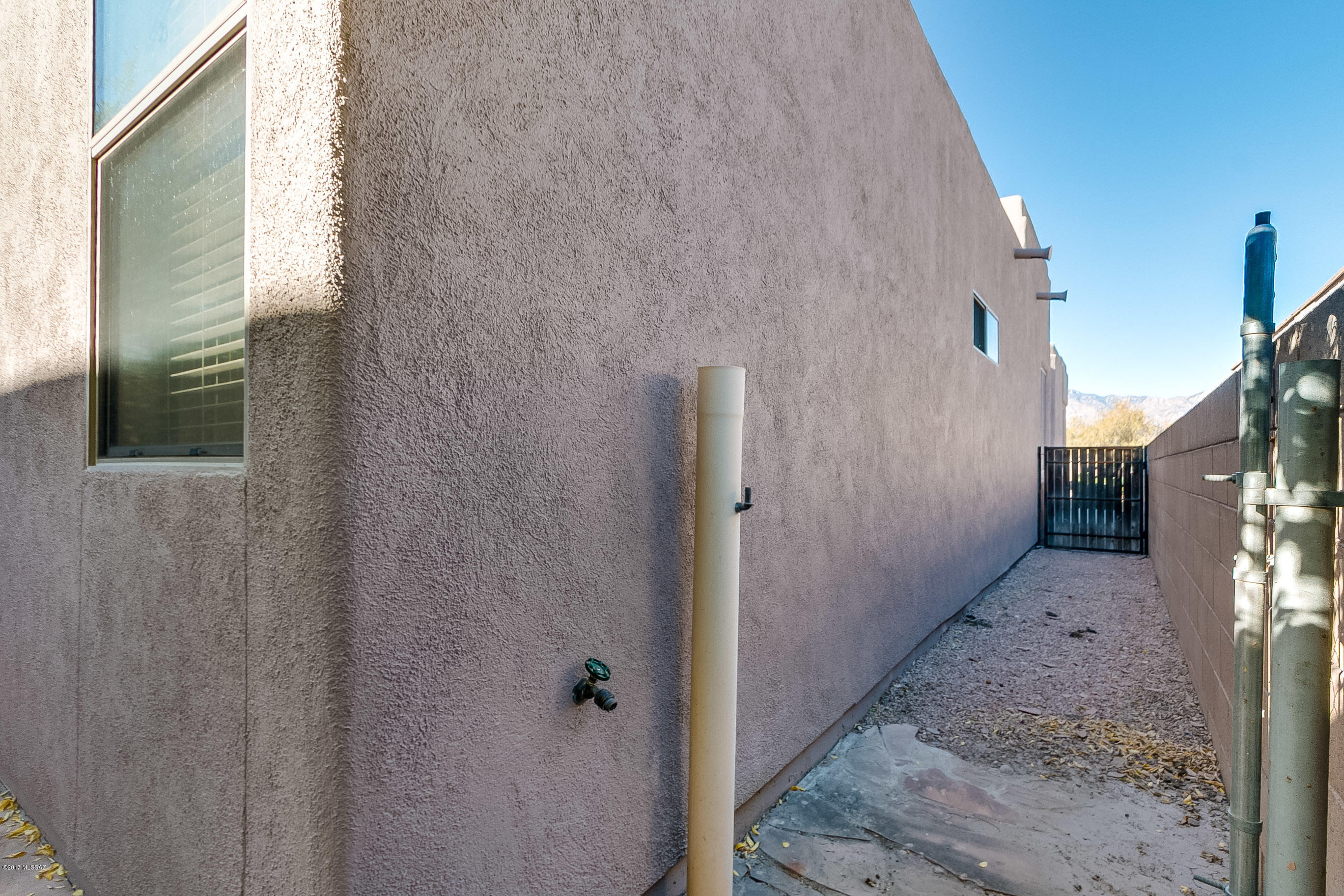 Rancho Esperero (1-343) - Residential