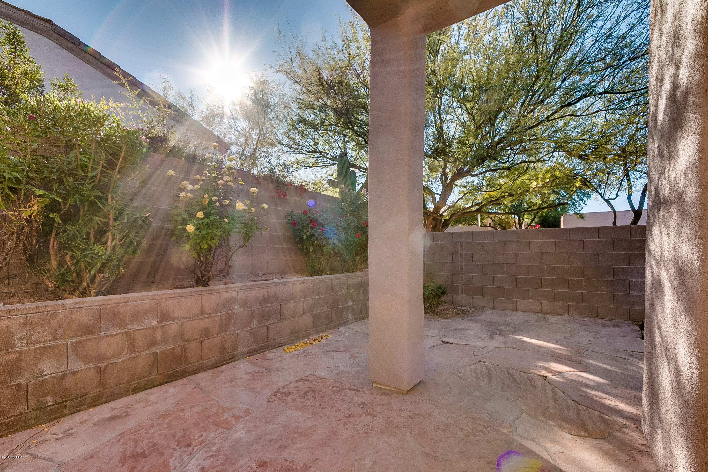 Rancho Esperero (1-343) - Residential