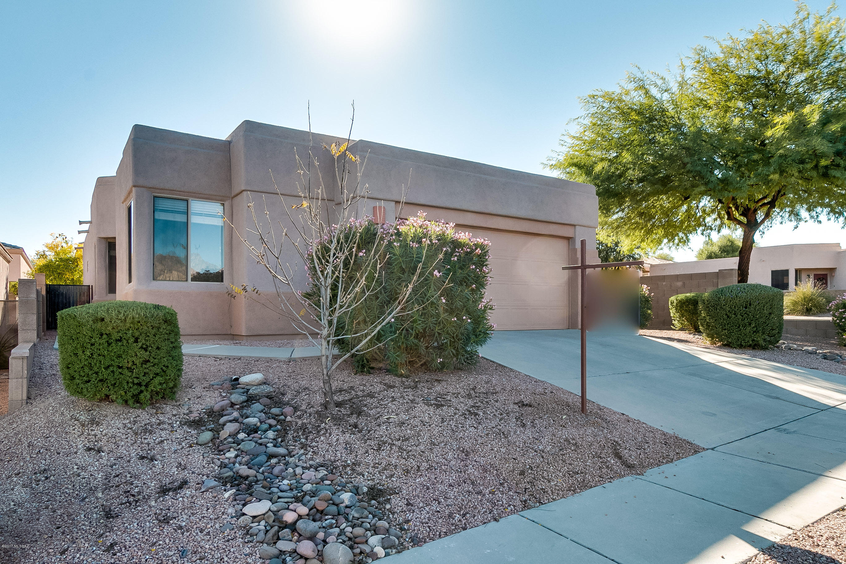 Rancho Esperero (1-343) - Residential