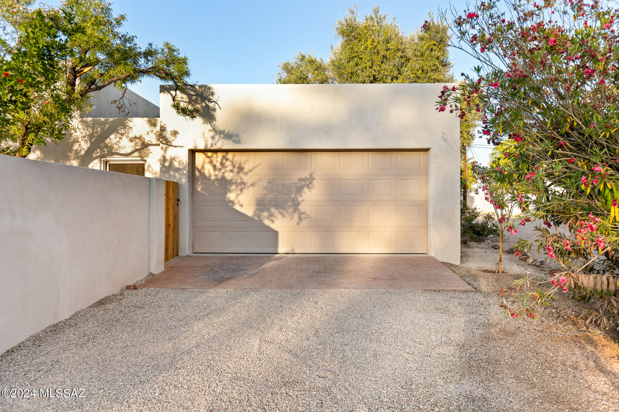 El Montevideo Estates - Residential