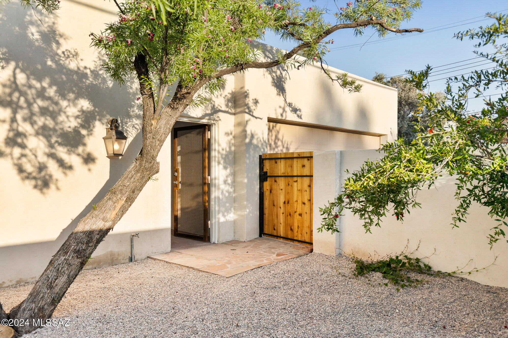 El Montevideo Estates - Residential