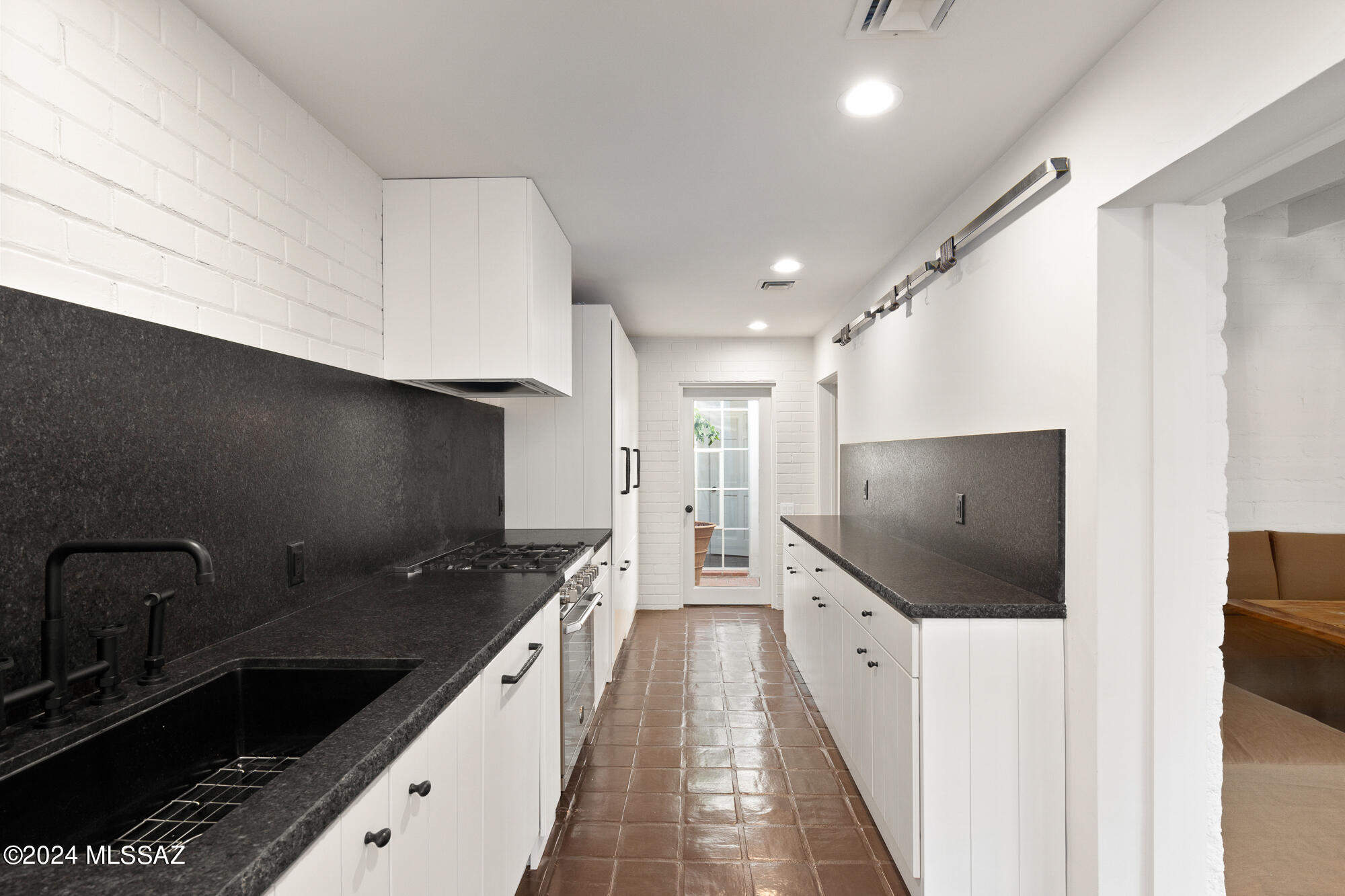 El Montevideo Estates - Residential
