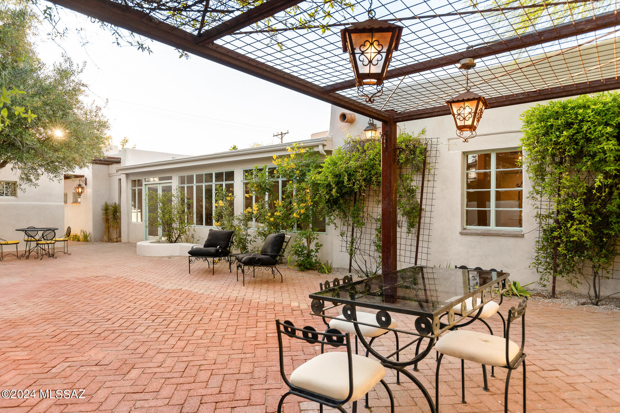 El Montevideo Estates - Residential
