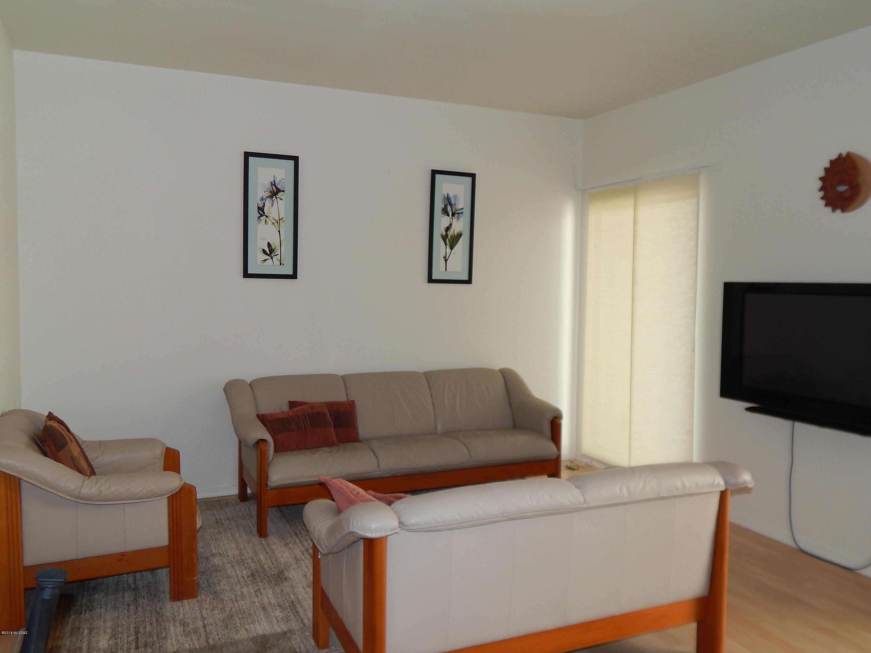 Colonia De Los Alamos - Villages - Residential