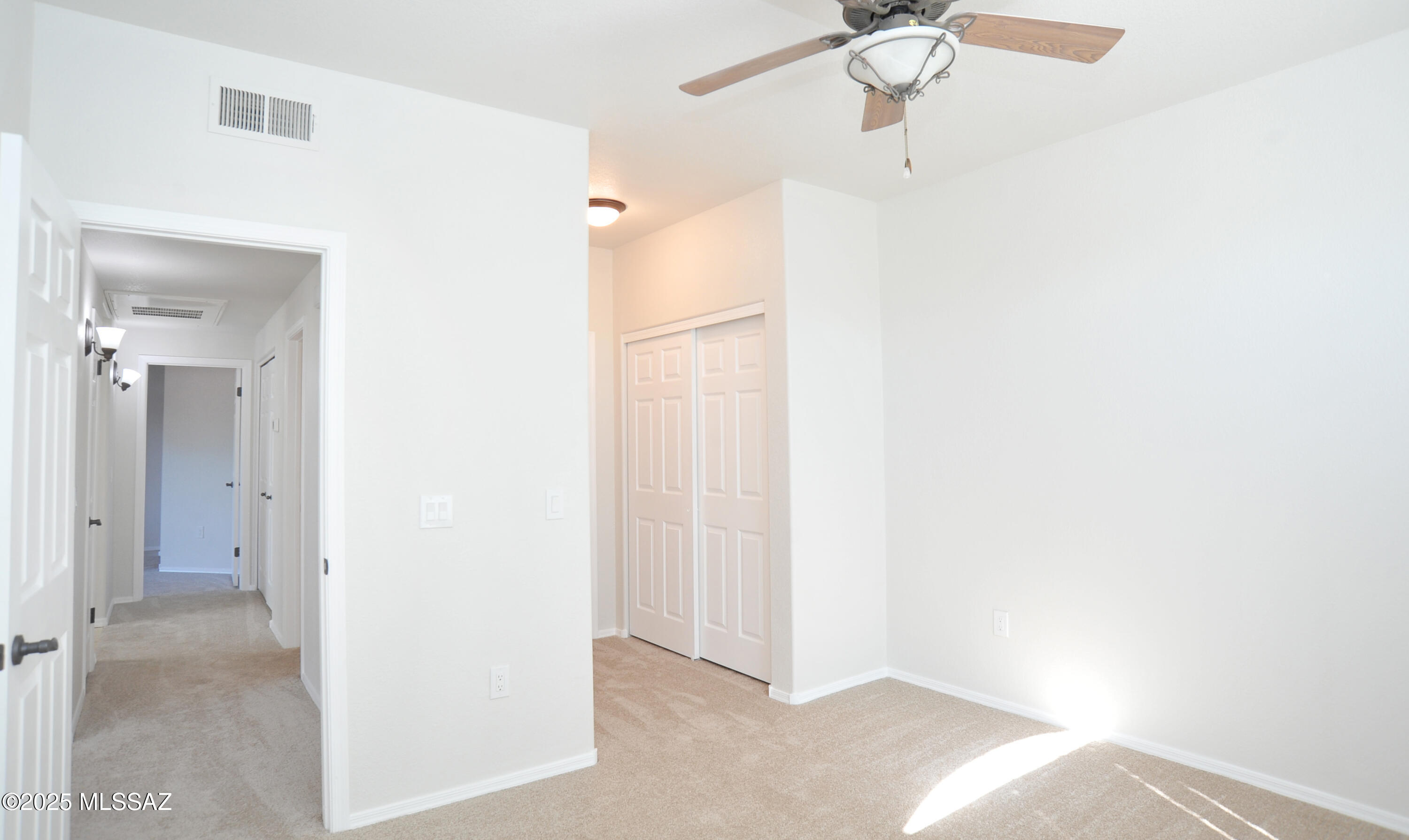Pinnacle Canyon Condominium - Residential