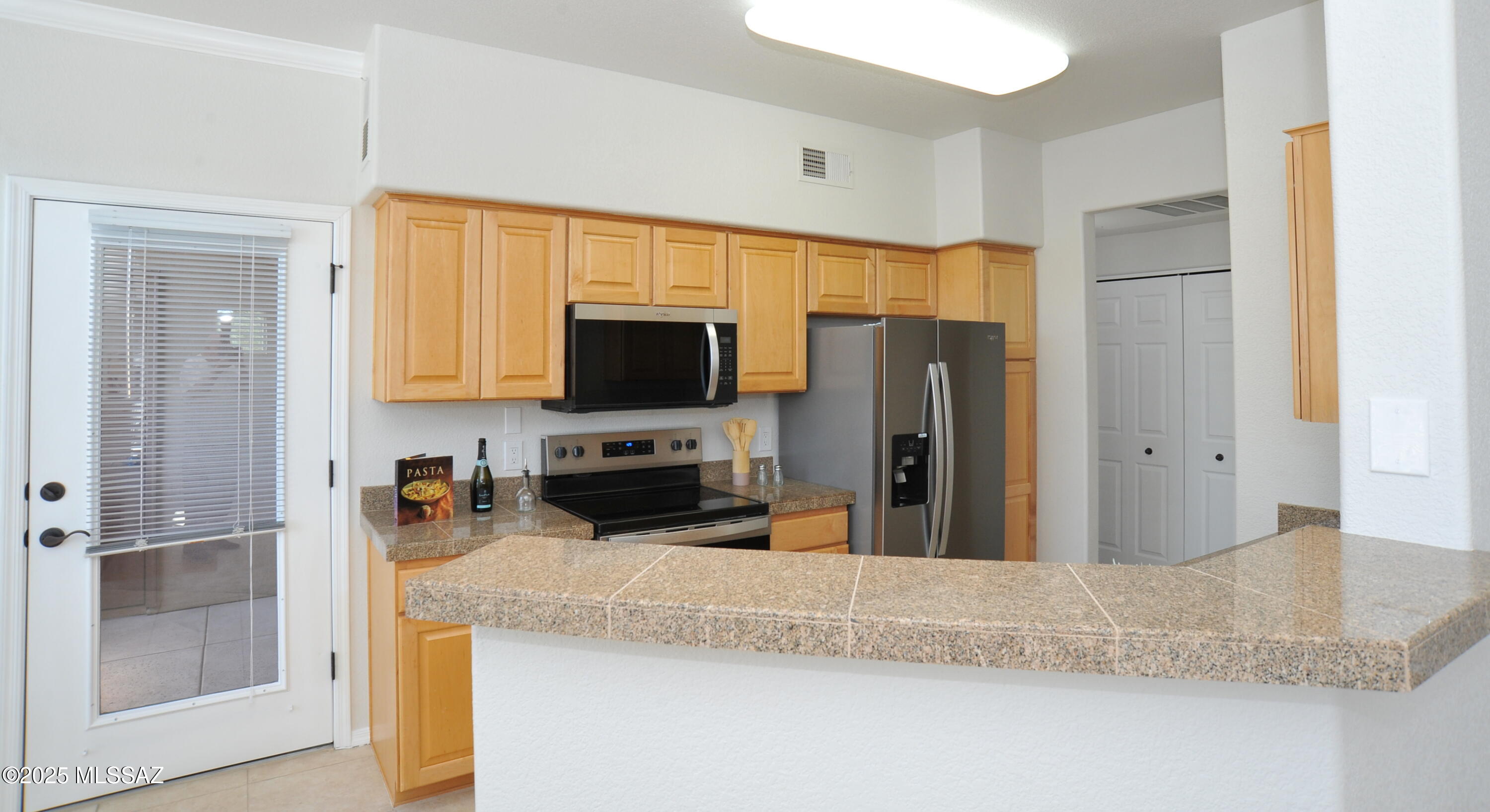 Pinnacle Canyon Condominium - Residential