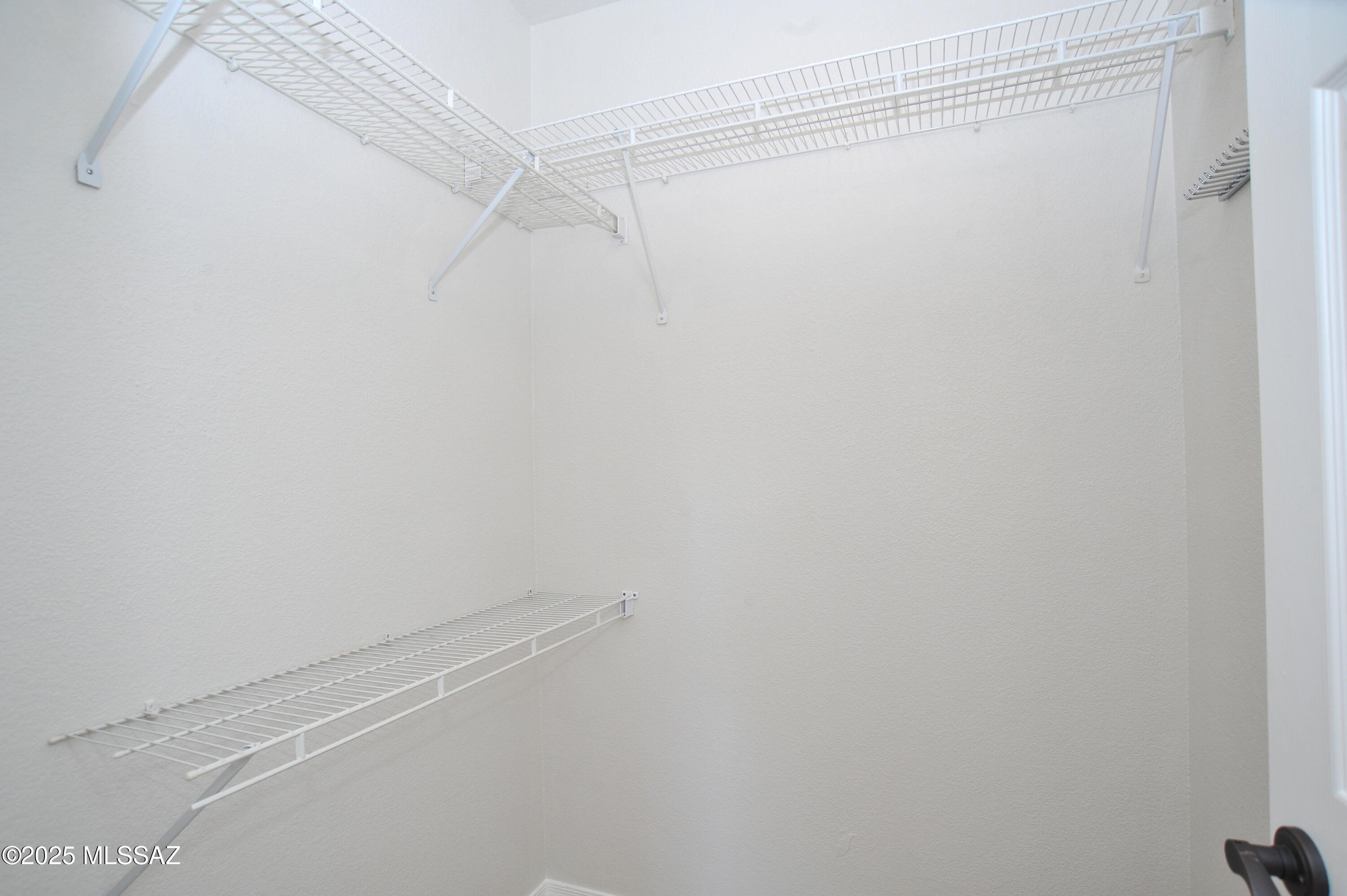 Pinnacle Canyon Condominium - Residential