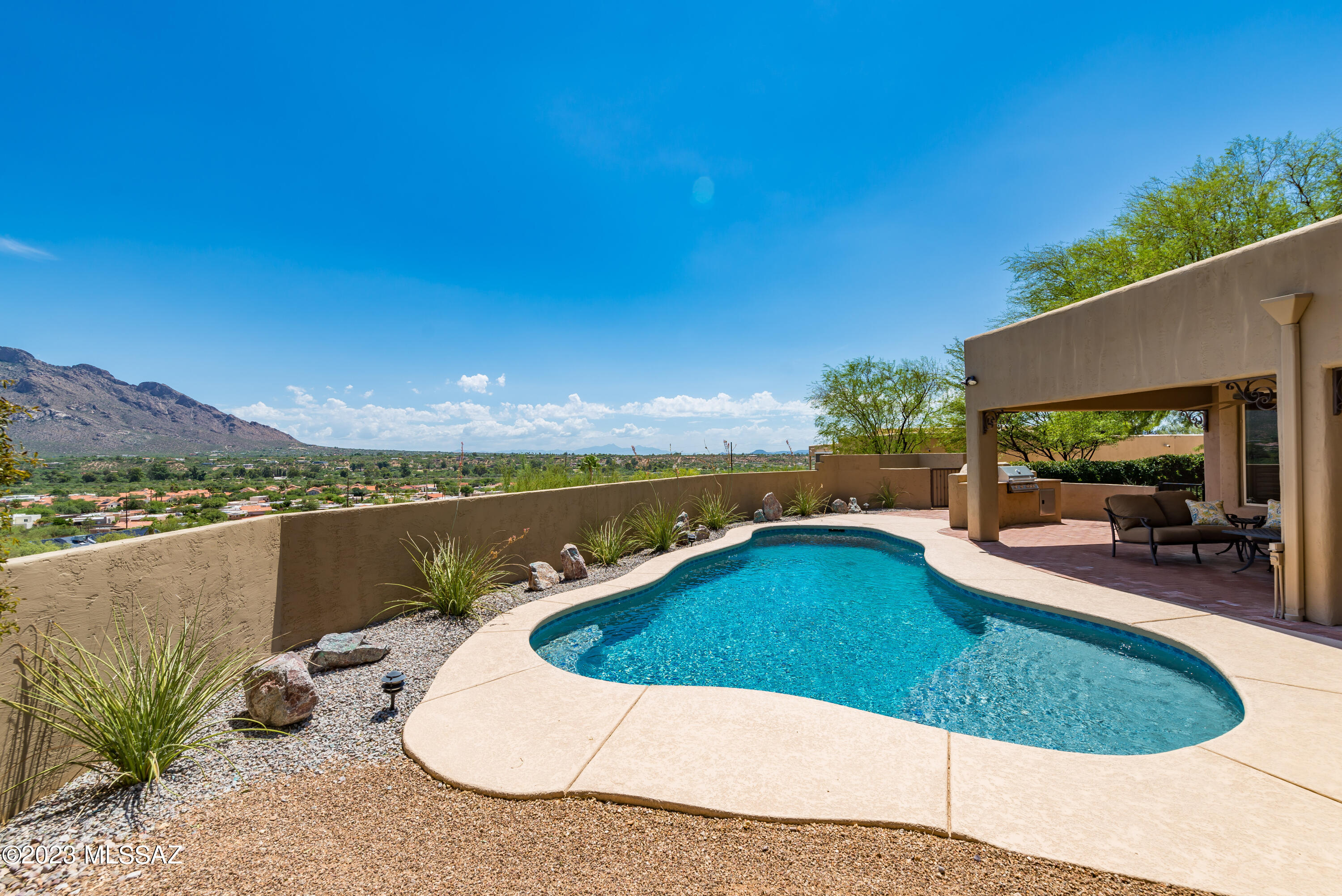 Canada Hills Estates (131-133) - Residential