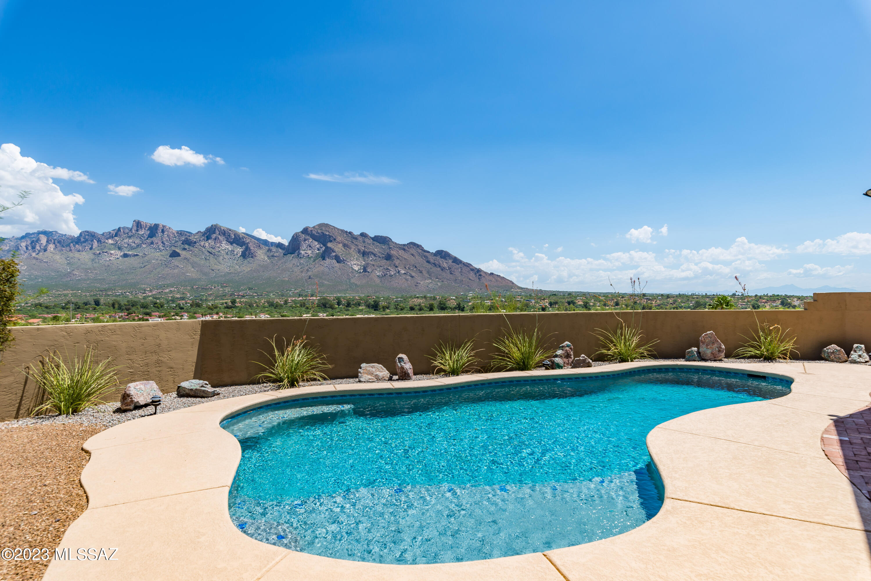 Canada Hills Estates (131-133) - Residential